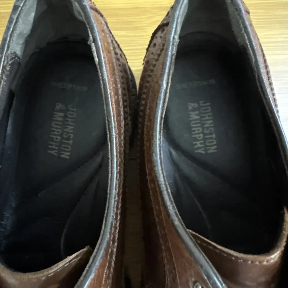 Johnston & Murphy Mens 9.5M Wingtip Oxford Brown Leather Dress Shoes Brogue READ